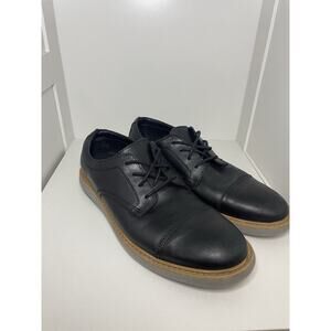 Men’s Clark’s dress shoes Size 7.5